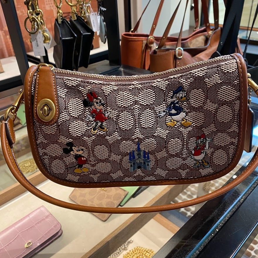 coach ディズニー ショルダー スウィンガー バッグ ミッキー フレンズ 直売正規 フレンズ ミッキー バッグ スウィンガー ショルダー ディズニー coach ショルダーバッグ