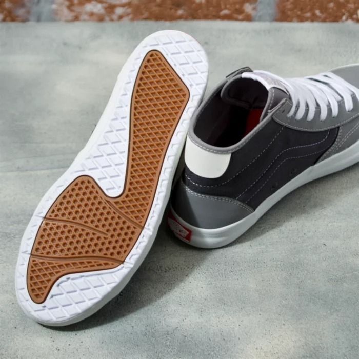 海外限定 Vans THE LIZZIE SK8 スニーカー USモデル 送料関税込 海外限定 Vans THE LIZZIE SK8 スニーカー USモデル 送料関税込