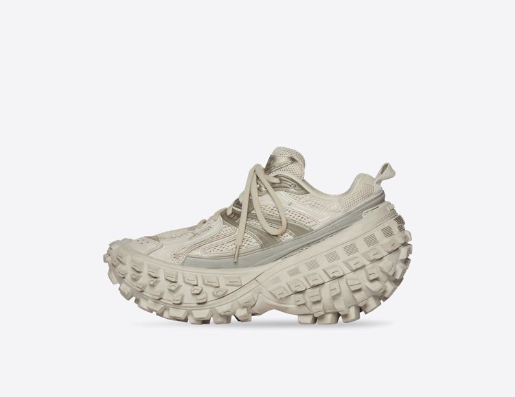 BALENCIAGA】SENSE掲載◇BALENCIAGAディフェンダーDEFENDER