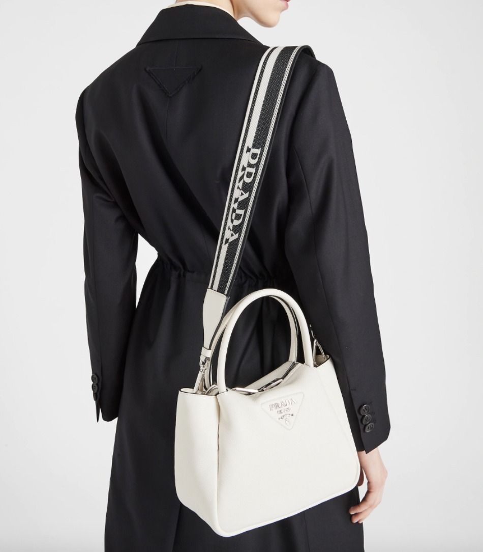 ☆PRADA☆プラダ メタルロゴ スモール レザー ハンドバッグ ブラック プラダ ボニー ミディアム レザー ハンドバッグ | PRADA