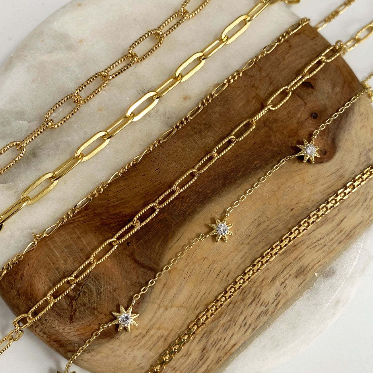 BUYMAランキング急上昇【AMY O】CELESTE STARBURST ネックレス Gold Celestial Starburst Necklace, Pendant Necklace – AMYO