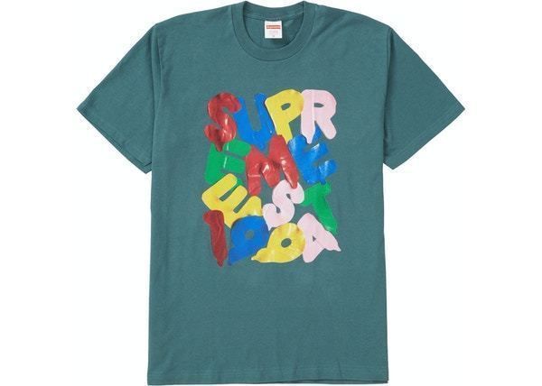 ☆Supreme☆送関込☆厳選☆鮮やかなロゴが目を引く注目のTシャツ