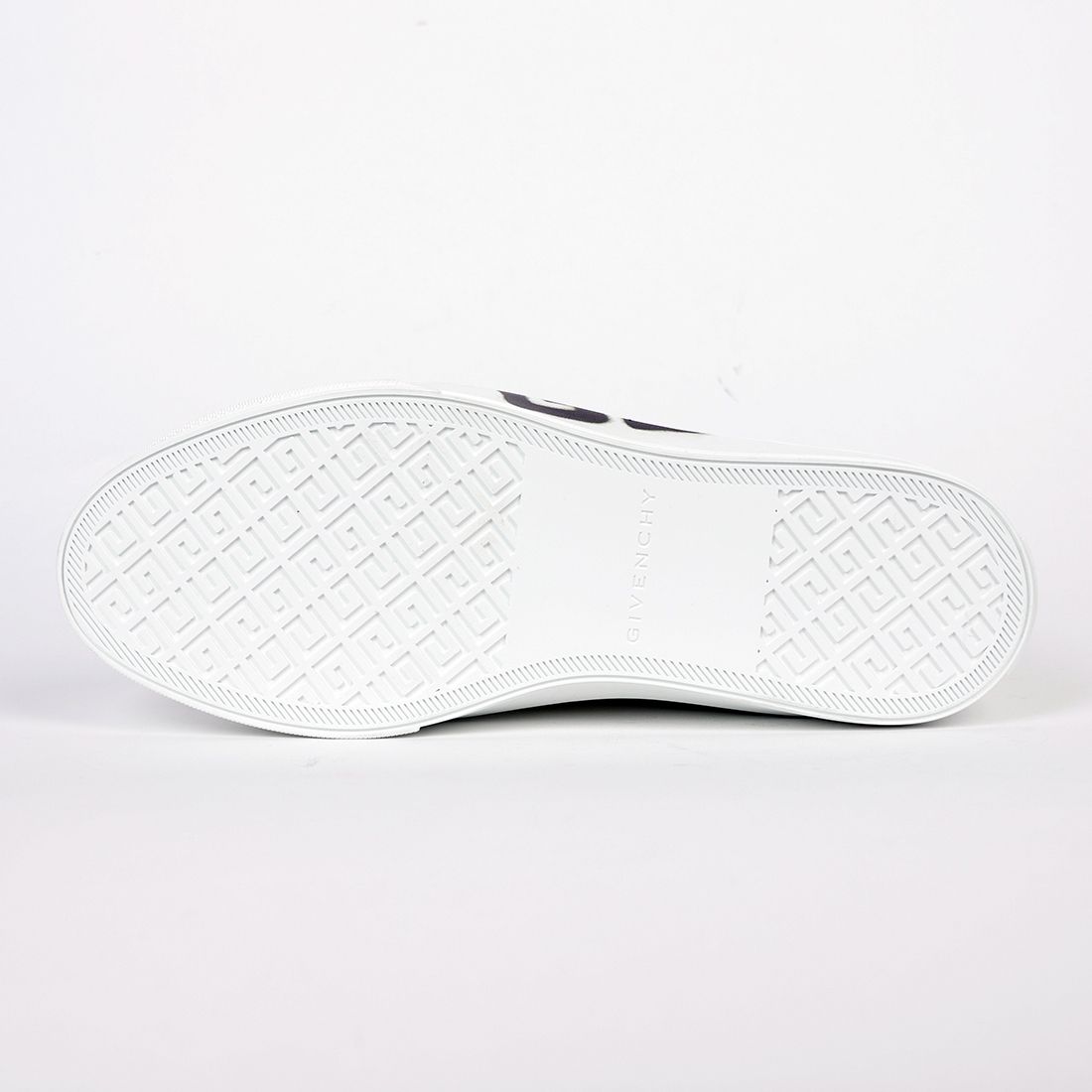 【GIVENCHY】4G スニーカー◆関税・送料込◆ 関税負担なしGIVENCHY City sport タグエフェクト 4G スニーカー