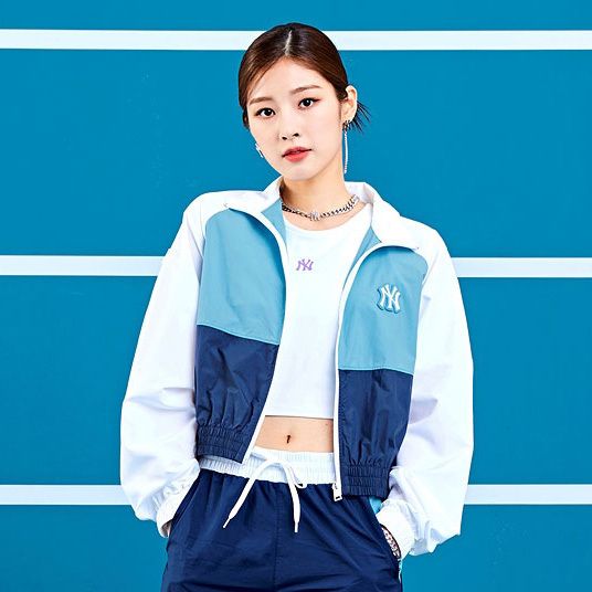 ☆MLB☆送料込 Women's Crop Color Block Windbreaker 3FWJB0421 (MLB ☆MLB☆送料込 Women's Crop Color Block Windbreaker 3FWJB0421 (MLB