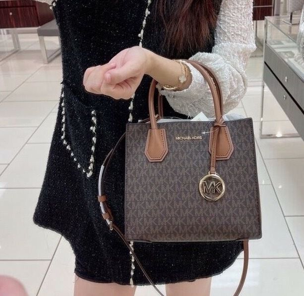 送料無料・名入れ彫刻 MICHAEL KORS マイケルコース マーサー