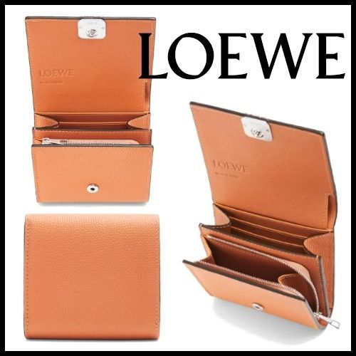 LOEWE】Anagram compact flap wallet in pebble graincalfskin (LOEWE ...