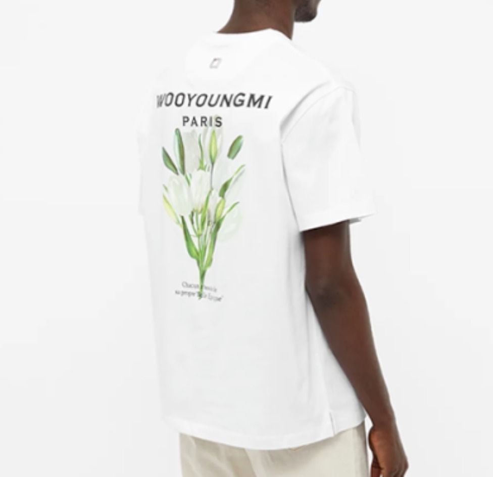 ☆人気☆【WOOYOUNGMI】☆Flower Print Back Logo T-Shir.t