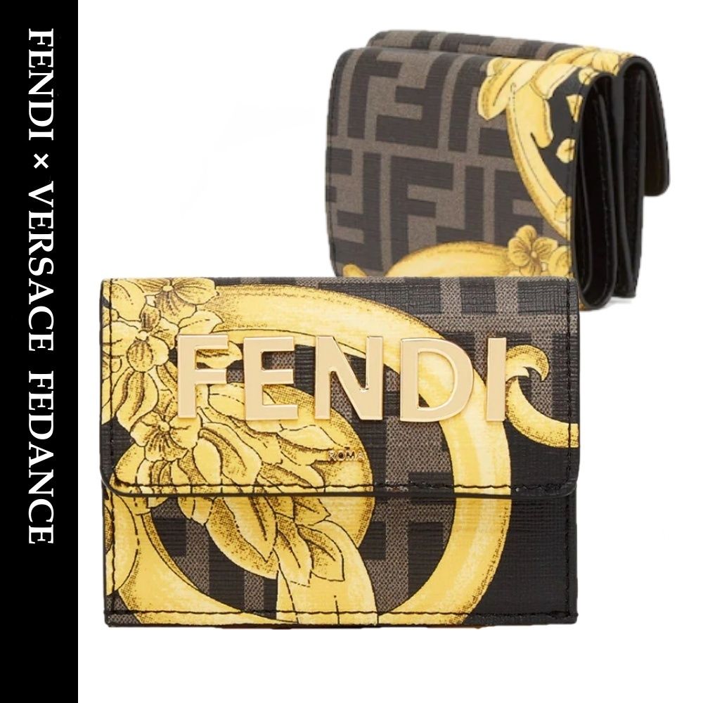 FENDI◇VERSACEコラボ Fendace Micro Trifold 三つ折り財布 (FENDI ...
