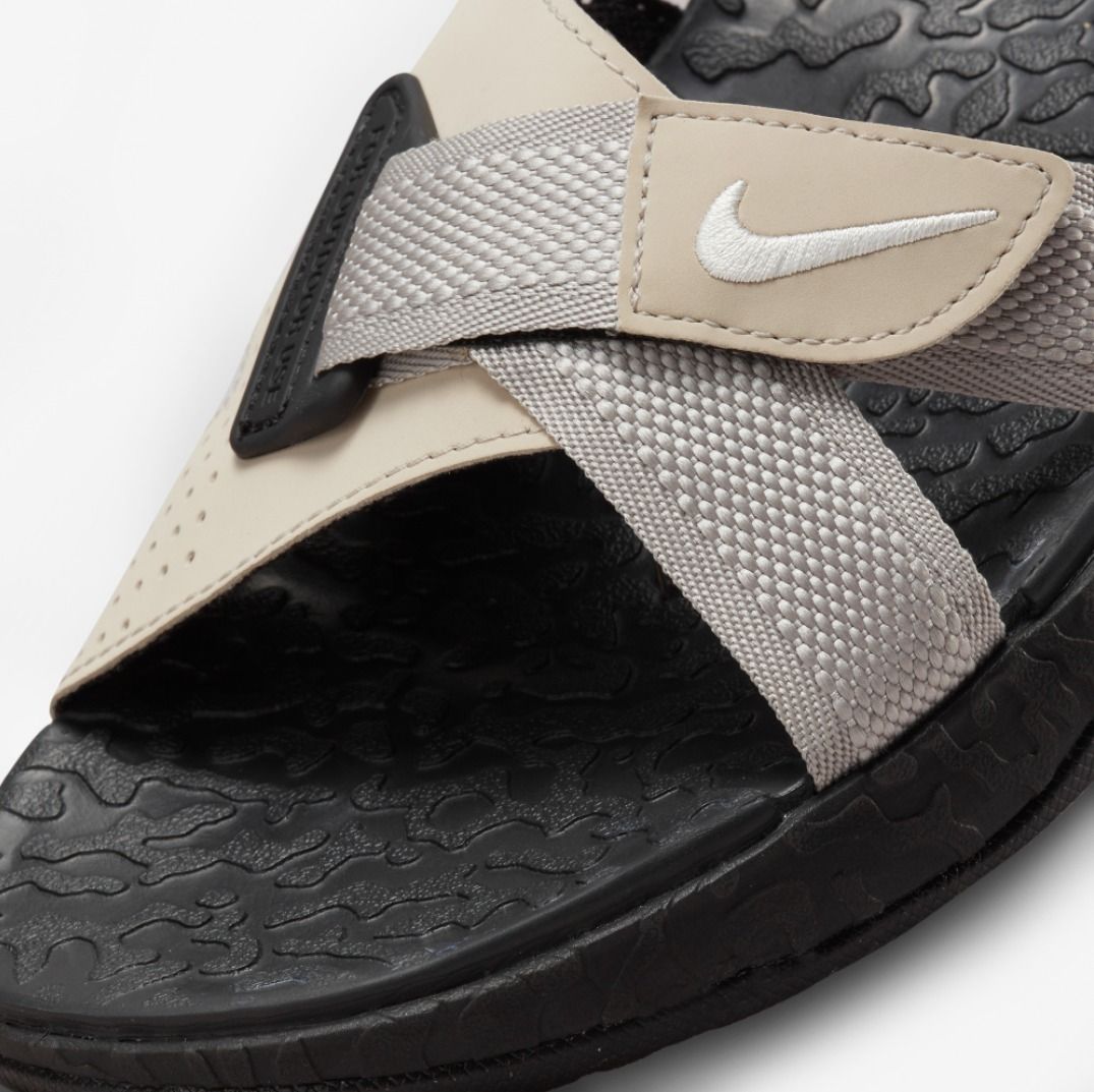 ★送料・関税込★NIKE★ACG AIR DESCHUTZ+ SE★23-29cm★ ☆送料・関税込☆NIKE☆ACG AIR DESCHUTZ+ SE☆23-29cm☆ (Nike