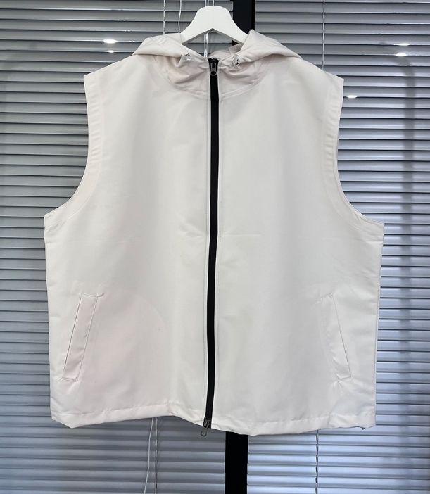 HUECLOSET (ヒュー)★ フーディーベストジャケット HUECLOSET (ヒュー)☆ フーディーベストジャケット (HUE