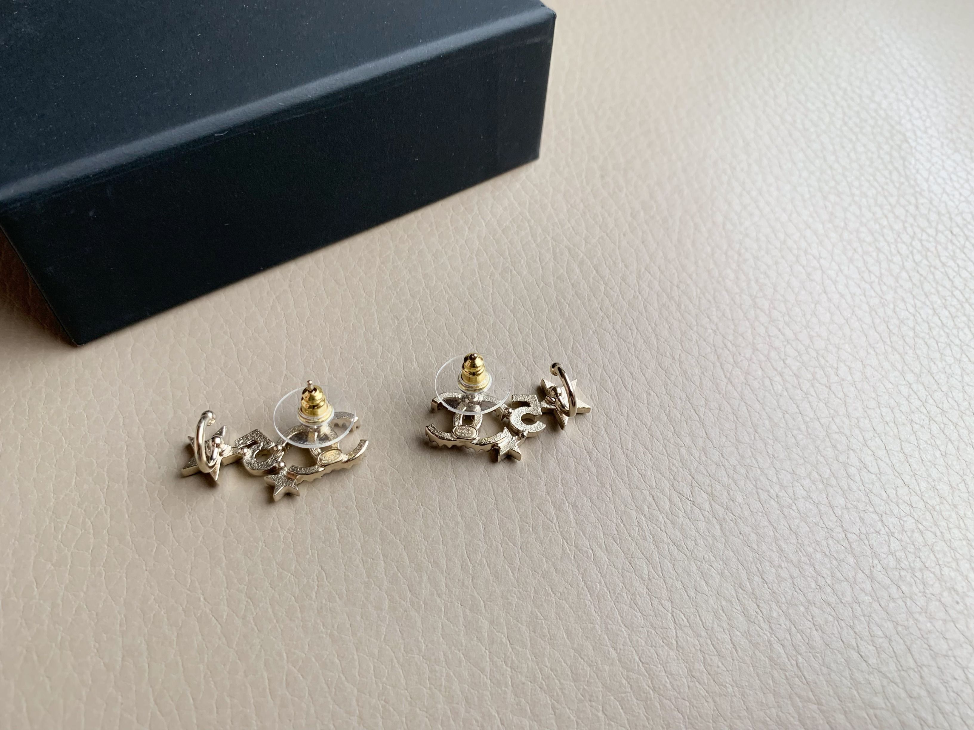 (シャネル)AB8071☆CCロゴ スター☆ピアス シャネル)AB8071☆CCロゴ スター☆ピアス (CHANEL/ピアス
