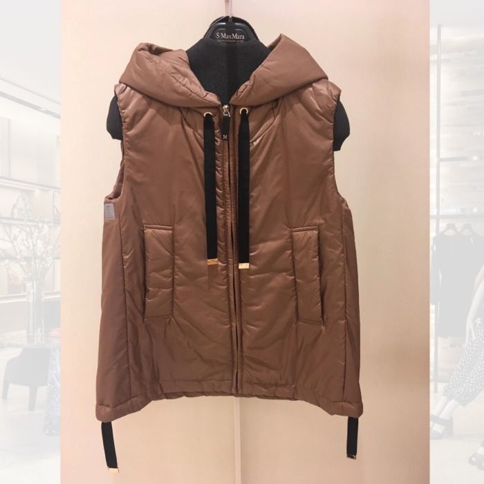 日本入手困難】Max Mara☆テクニカルキャンバスベスト (Max Mara ...