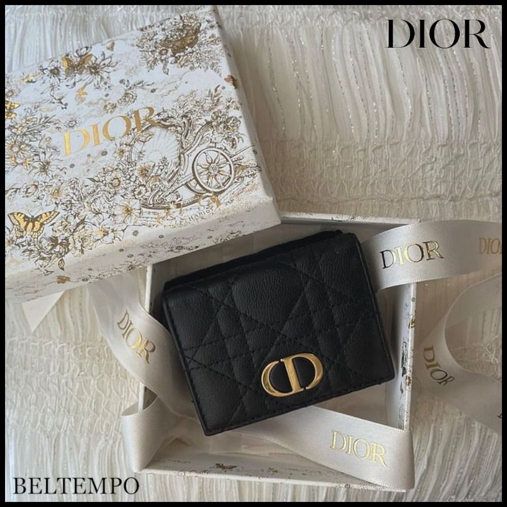 希少 ほぼ未使用 Dior ディオール CARO S5039UWHC 二つ折り財布 美品