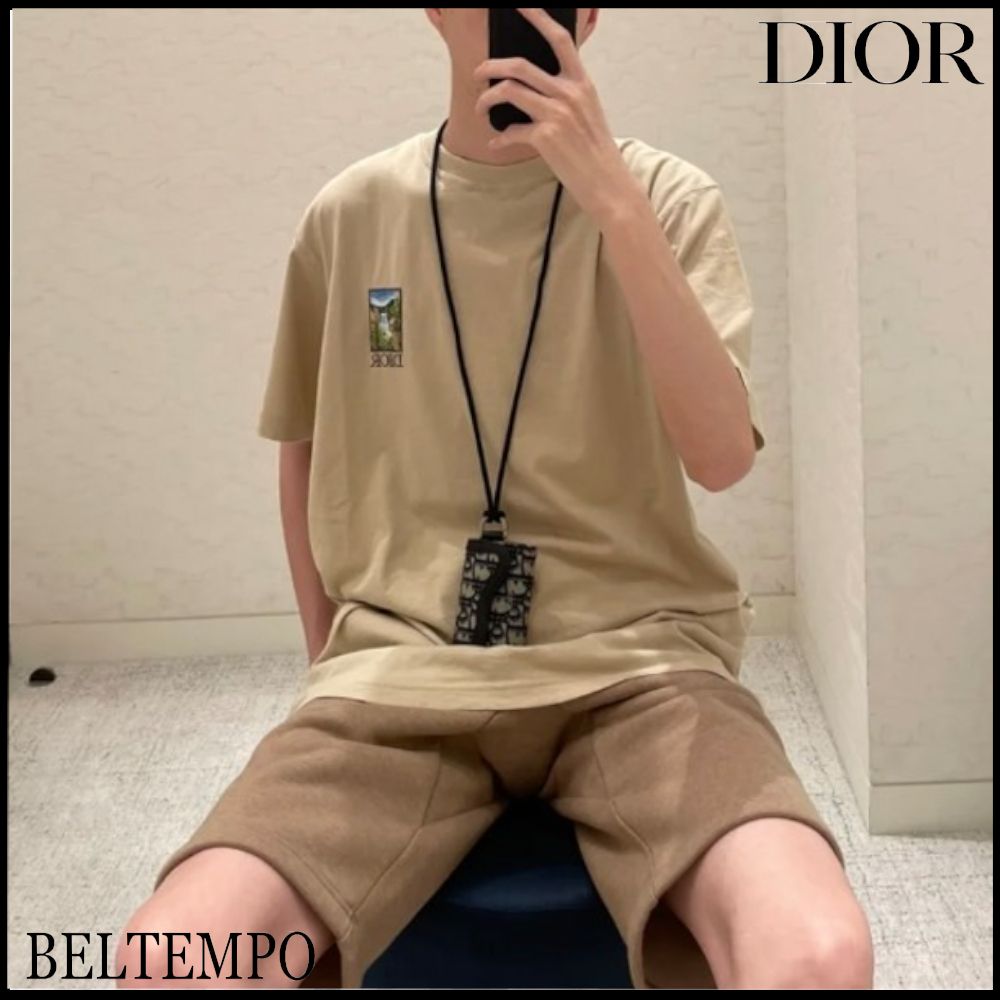 大人上品なカジュアル感【Dior】DIOR AND JACK KEROUAC Tシャツ (Dior 大人上品なカジュアル感【Dior】DIOR AND JACK KEROUAC Tシャツ (Dior