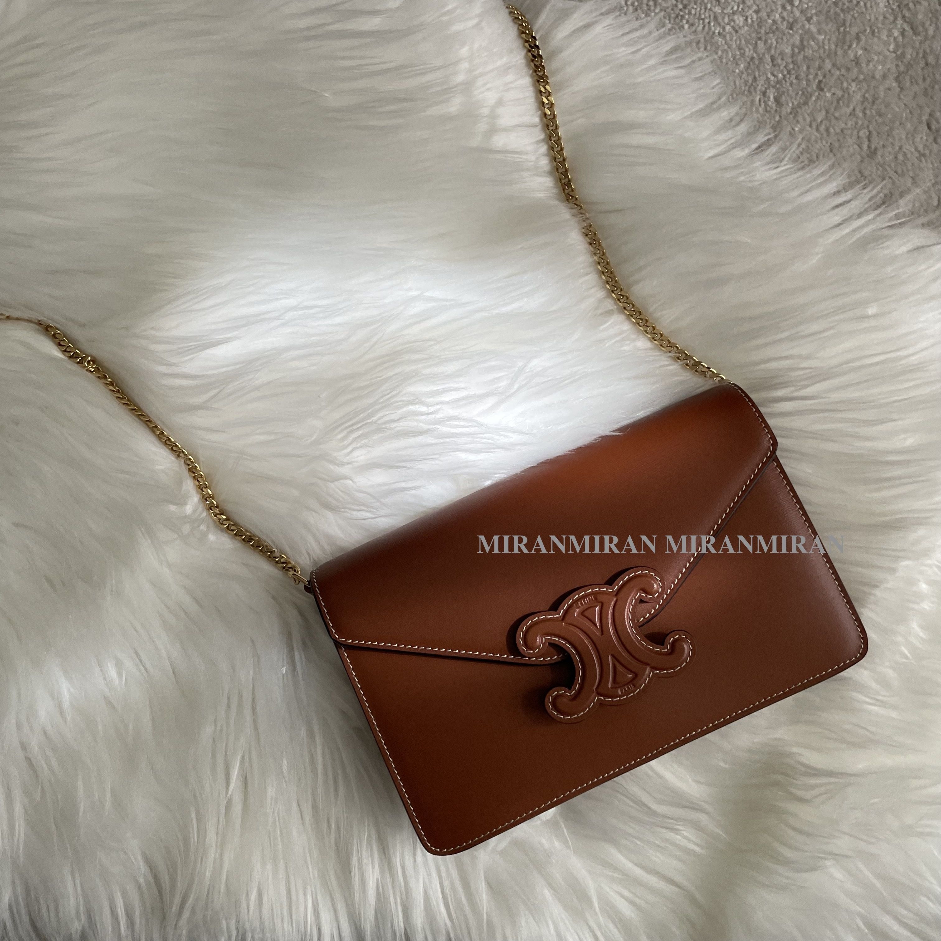 追跡付き発送【CELINE】 CUIR TRIOMPHE チェーンウォレット (CELINE 追跡付き発送【CELINE】 CUIR TRIOMPHE チェーンウォレット (CELINE