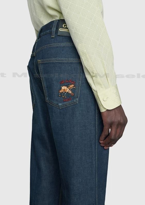 在庫処分価格 GUCCI×フレイヤ・ハルタス ビー刺繍テーパードジーンズ