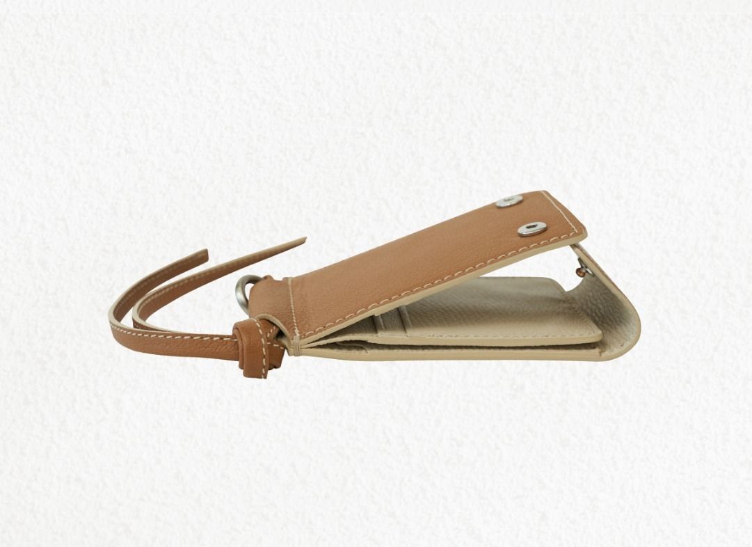 ☆送料・関税込☆ffroi★ffroi trifold wallet★カードケース★ ☆送料・関税込☆ffroi☆ffroi trifold wallet☆カードケース