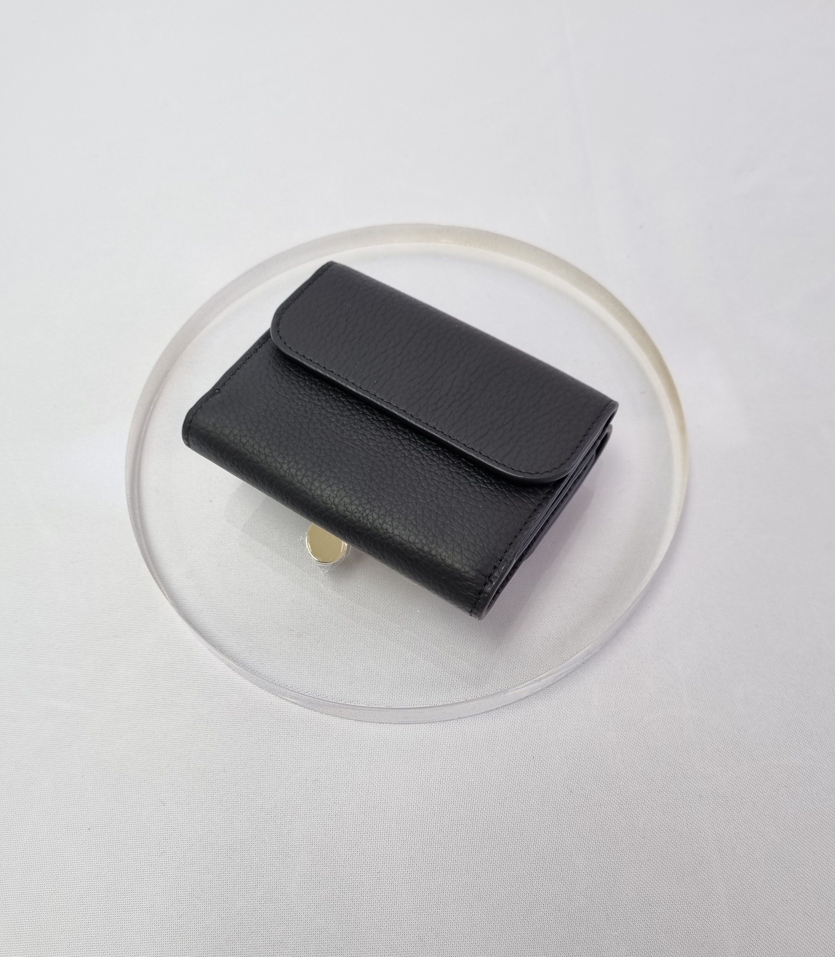 ☆韓国の人気☆【Chloe】☆クロエ ALPHABET 三つ折り財.布☆ Chloé “Alphabet”三つ折り財布 | Chloé JP