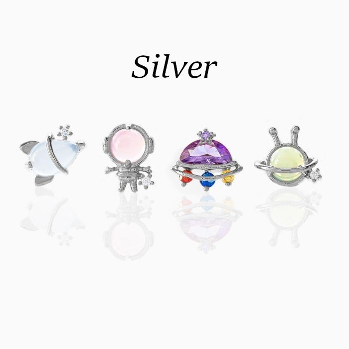 【関税・送料無料】Girlscrew★ゲーマー ピアス ４点セット 関送込【Girlscrew】恐竜ディノマイトスタッドセットピアス