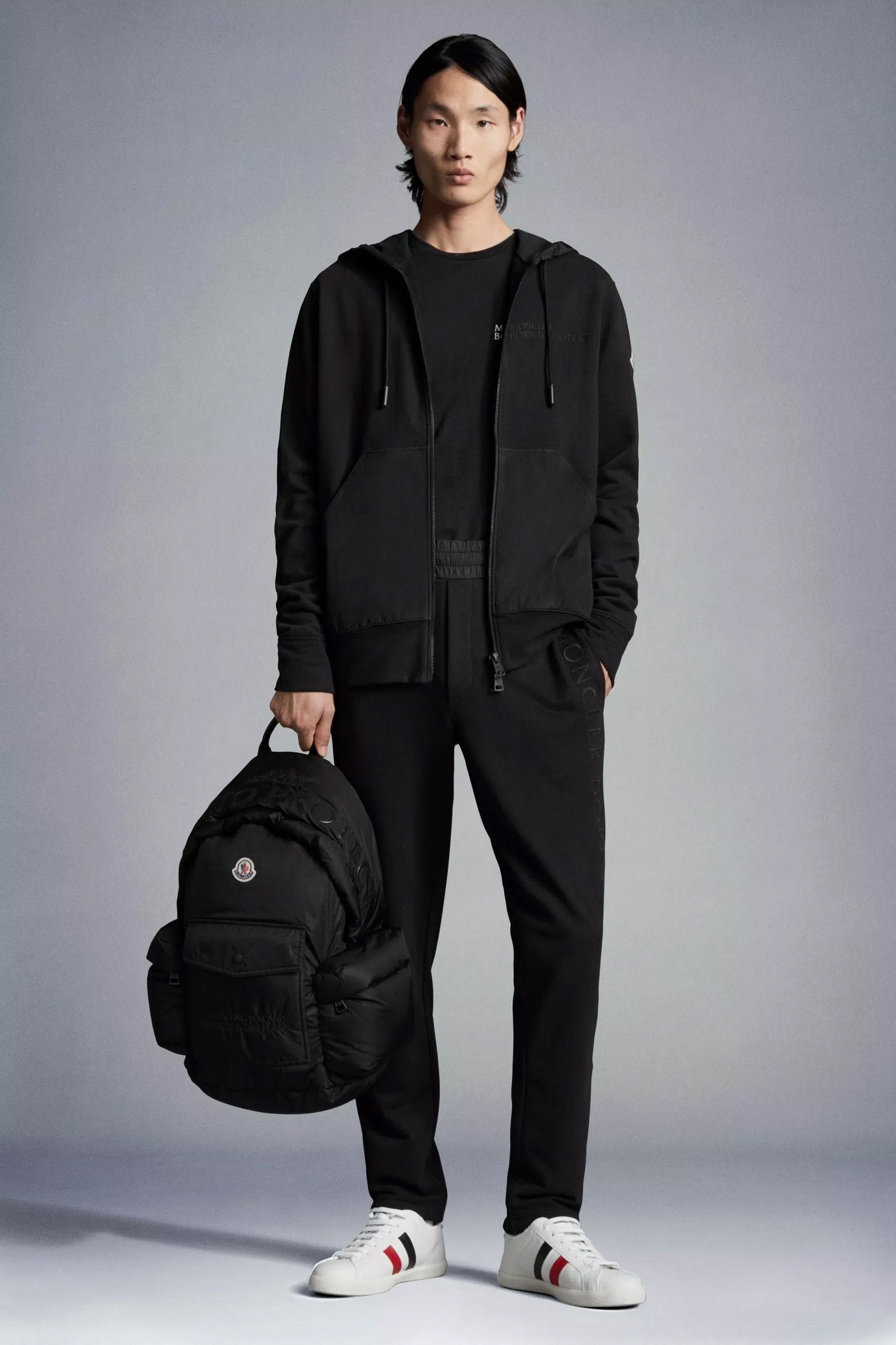 国内即発】MONCLER BORN TO PROTECT パンツ (MONCLER/スウェットパンツ 特価良品 新品 MONCLER BORN TO PROTECT パンツ その他