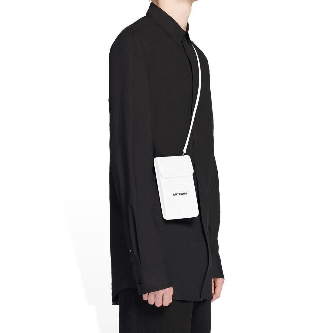 国内即発+BALENCIAGA+Cash スマートフォンケース ホワイト の ウィメンズ Cash スマートフォンケース スニーカー
