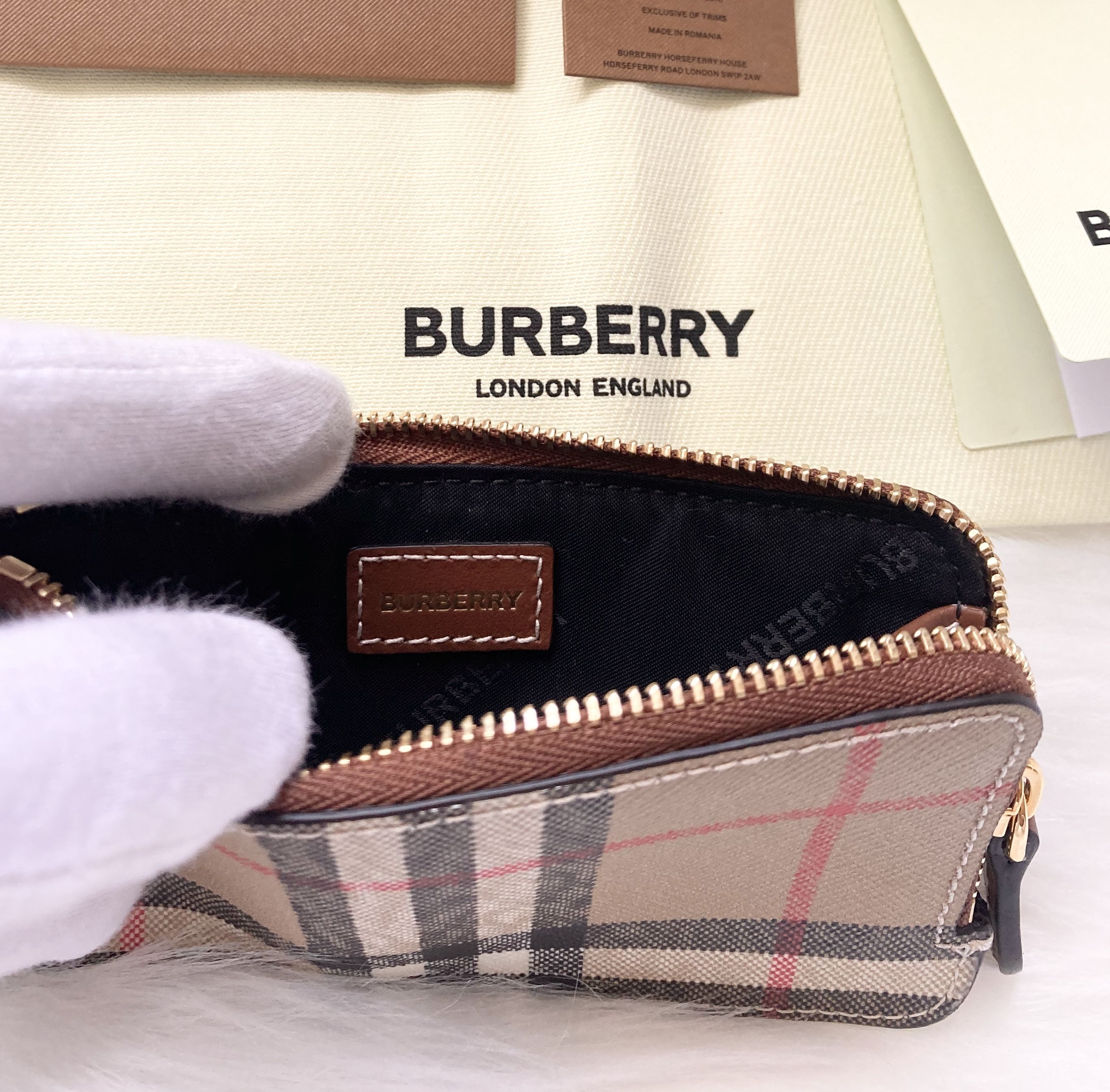 Burberry】Vintage Check Zip Card Case ジップカードケース (Burberry