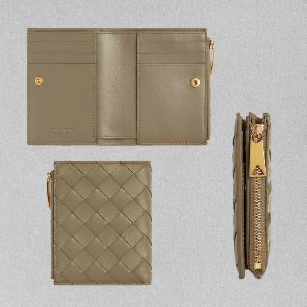 BOTTEGA VENETA】ミディアム 二つ折りファスナーウォレット
