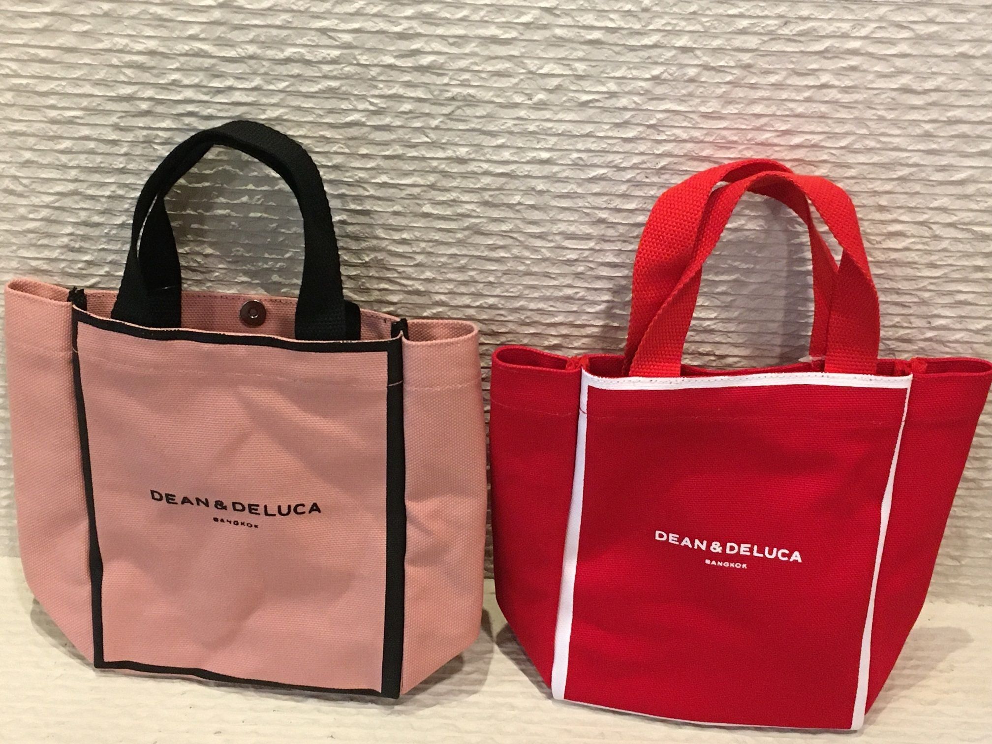 DEAN&DELUCAトートバッグ 黒&DustyRose(裏表ロゴのみ) BKK限定 DEAN&DELUCAトートバッグ BKK限定 DustyRose(裏表ロゴのみ)&赤