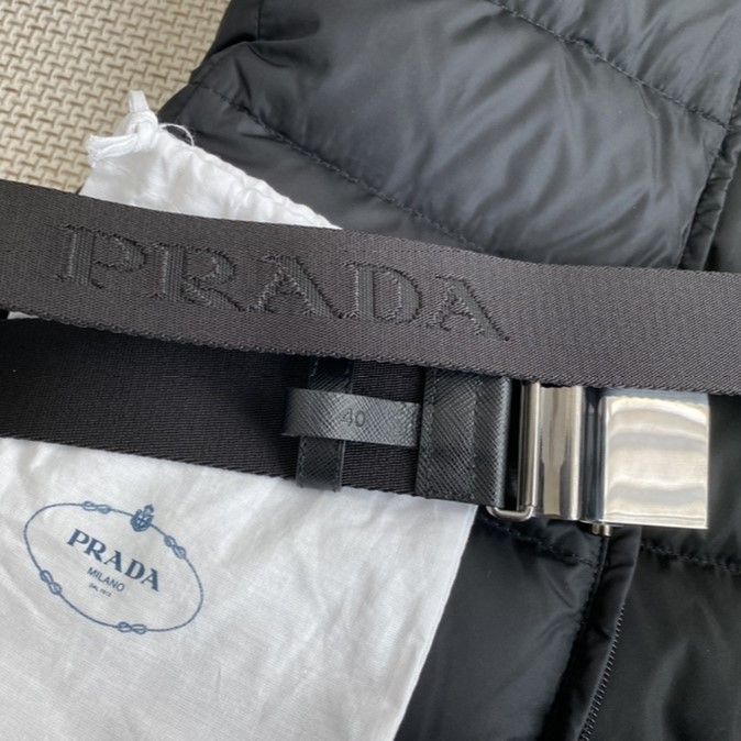 すぐ届く!【PRADA】プラダ ロゴ ベルト付き ロング ダウン (PRADA ...