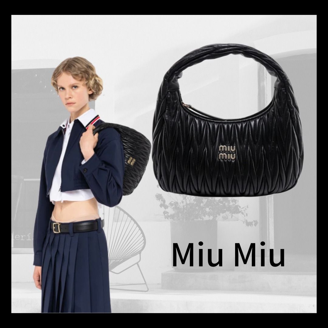 MIUMIU バッグ ミュウ ワンダー マテラッセレザー ホーボーバッグ