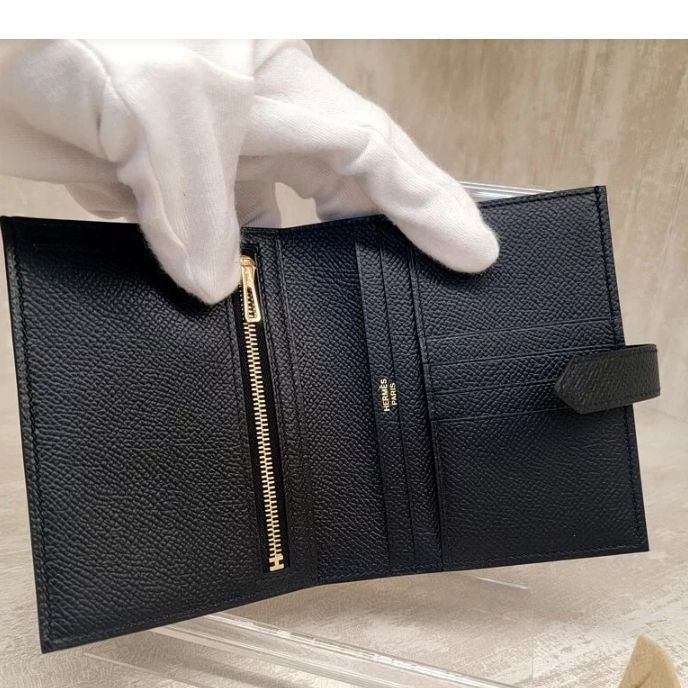 レッド（赤）系 HERMES Bearn(エルメス ベアン) 長財布