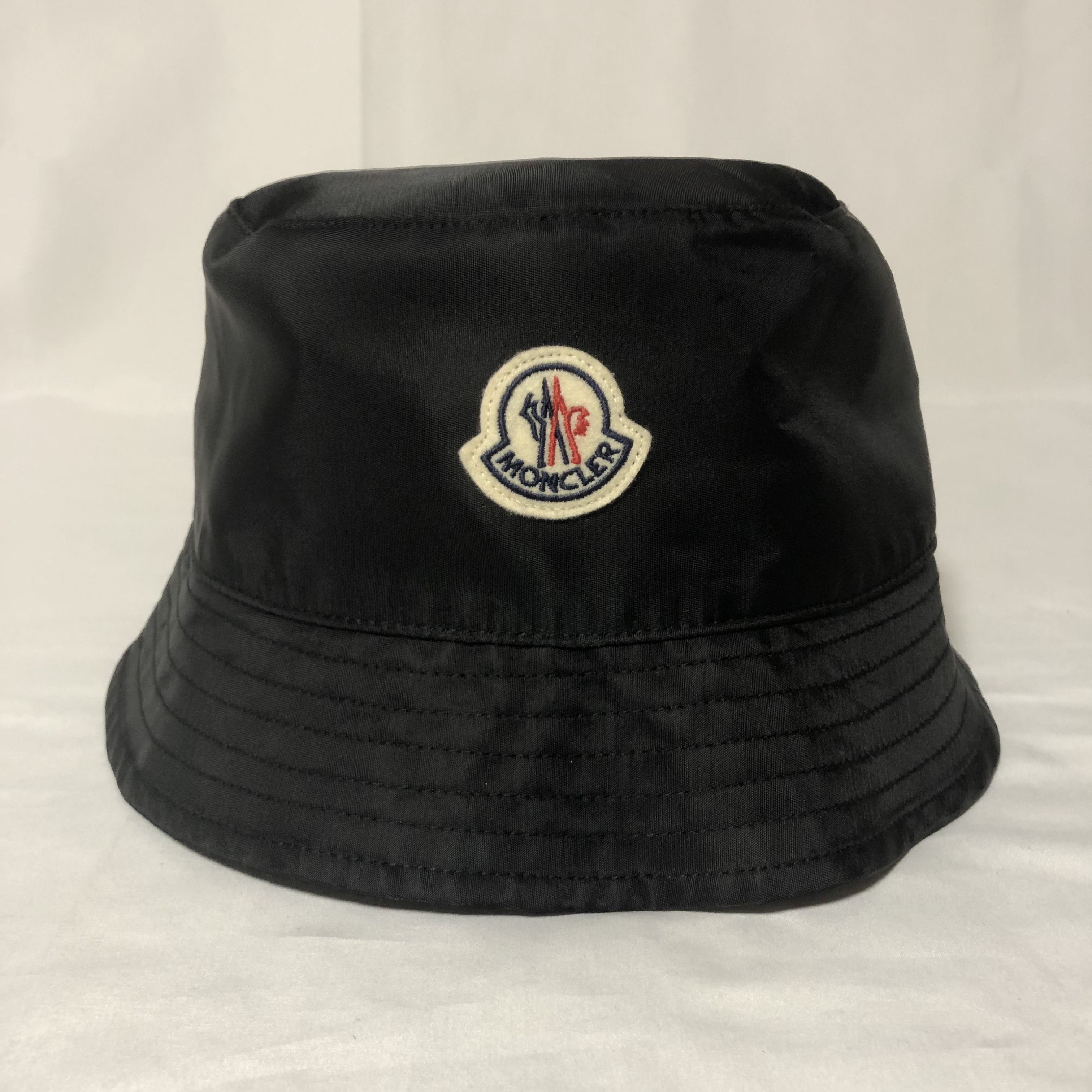 珍しい 【新品】MONCLER 2 モンクレール ロゴ ロゴ バケットハット