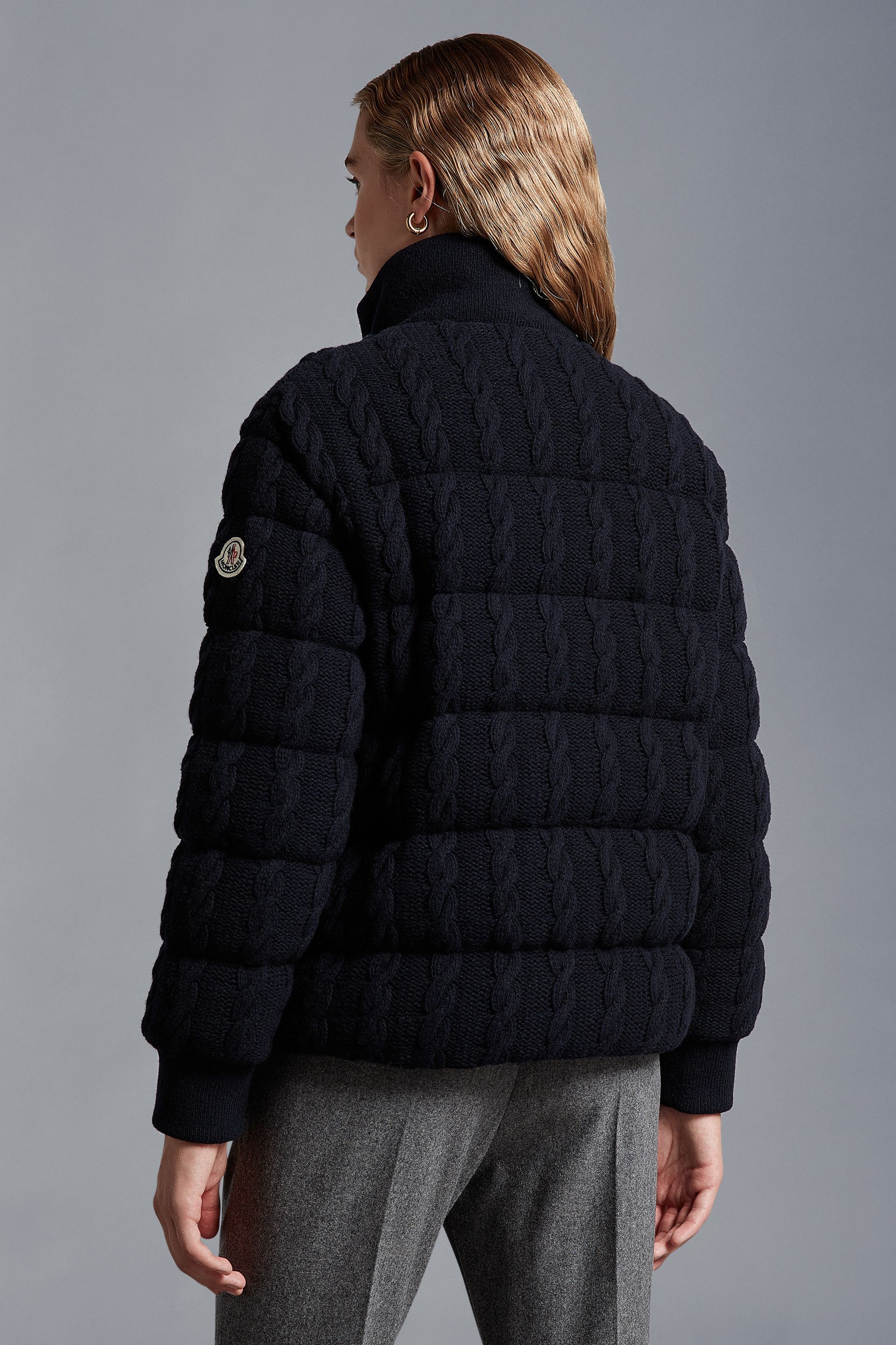 MONCLER2022/23秋冬新作 カシミヤニットダウンジャケット COUBUS MONCLER2022/23秋冬新作 カシミヤニットダウンジャケット COUBUS