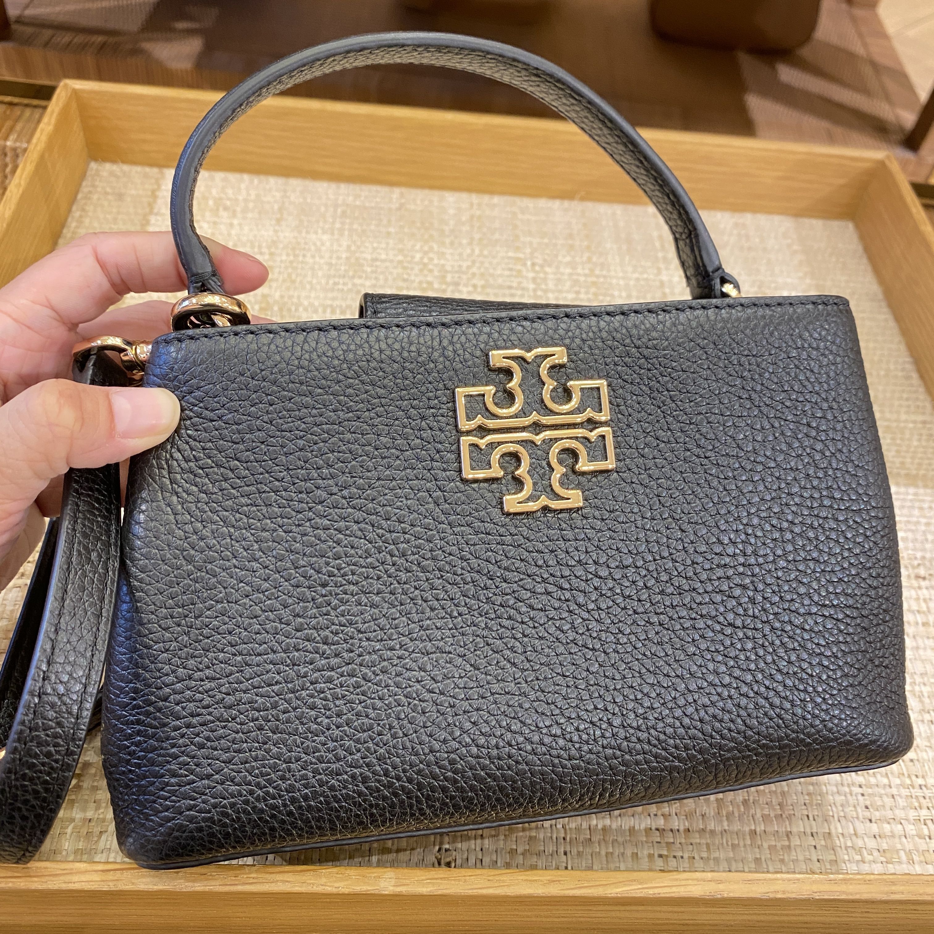 楽天 送料無料にならない MICRO Burch☆BRITTEN 50%OFF☆Tory SATCHEL Burch (Tory 145357 シャツ/ブラウス(半袖/袖なし)