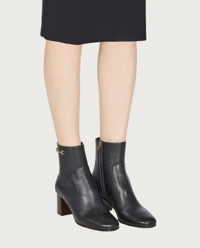 サルヴァトーレフェラガモ SALVATORE FERRAGAMO ブーツ