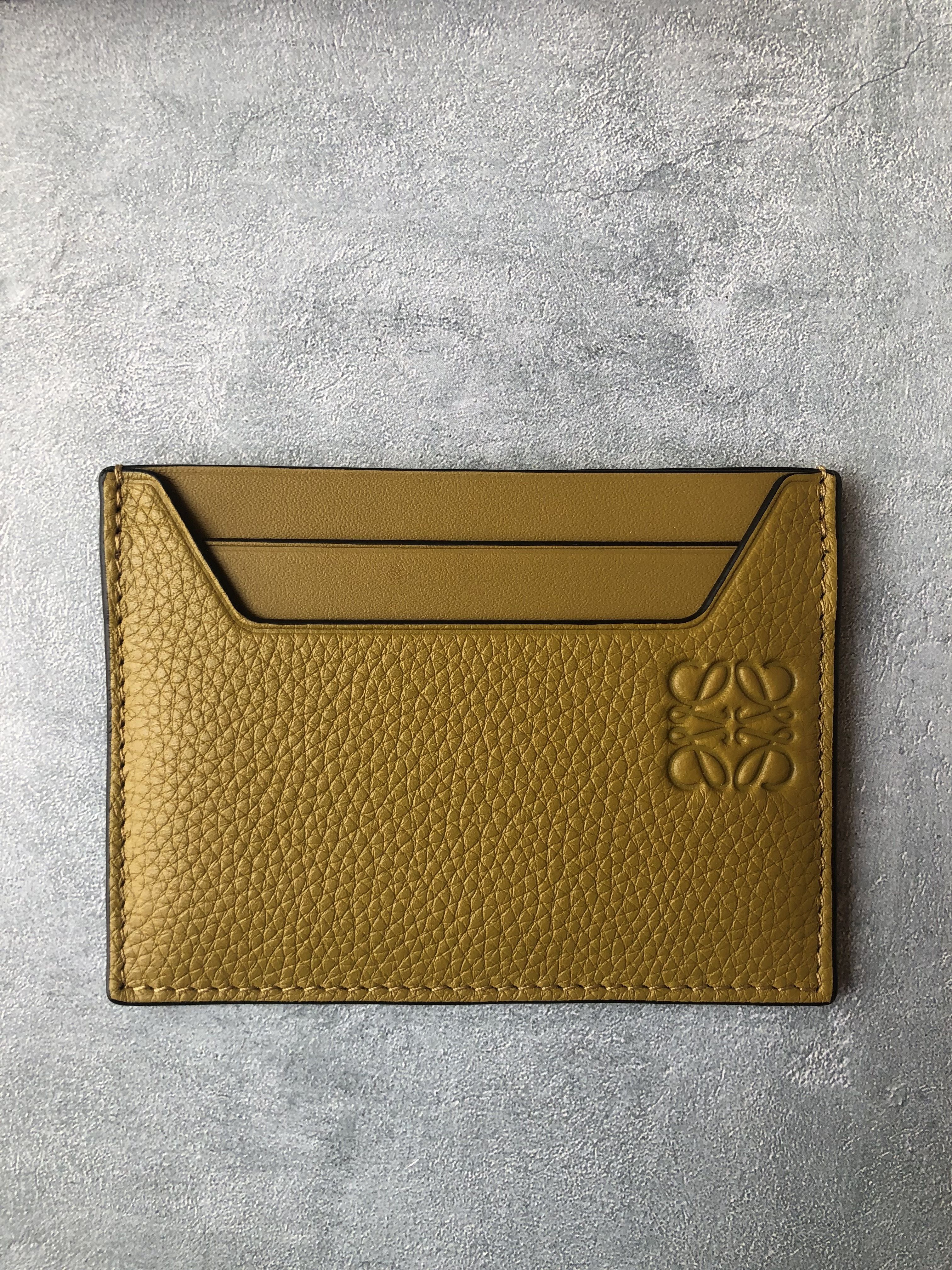 暖色系 LOEWE カードホルダー 名刺入れ エンボス加工 - 通販 - www