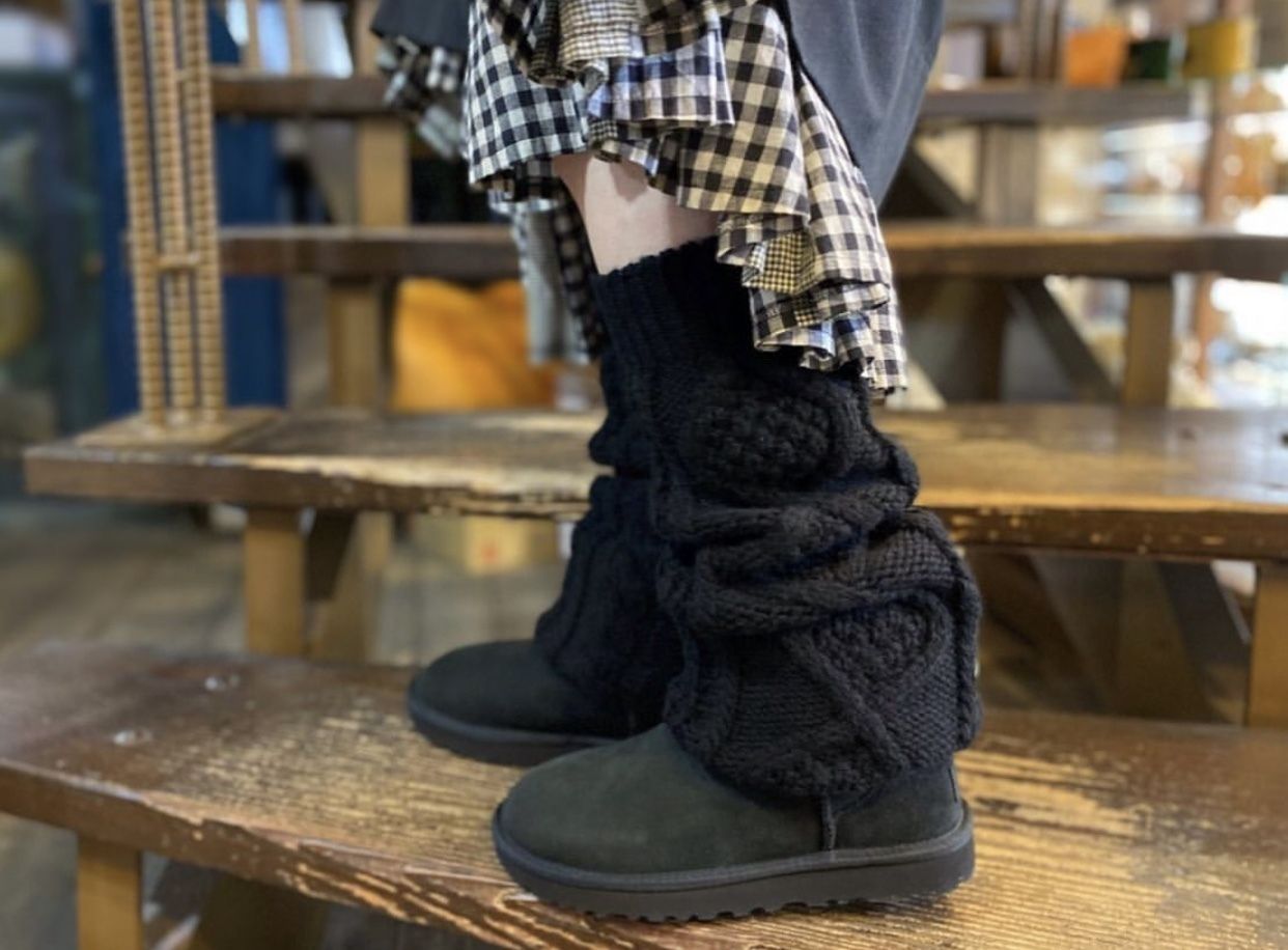 クーポン利用で1000円OFF 22aw 未使用 タオ ギャルソン UGG ケーブル
