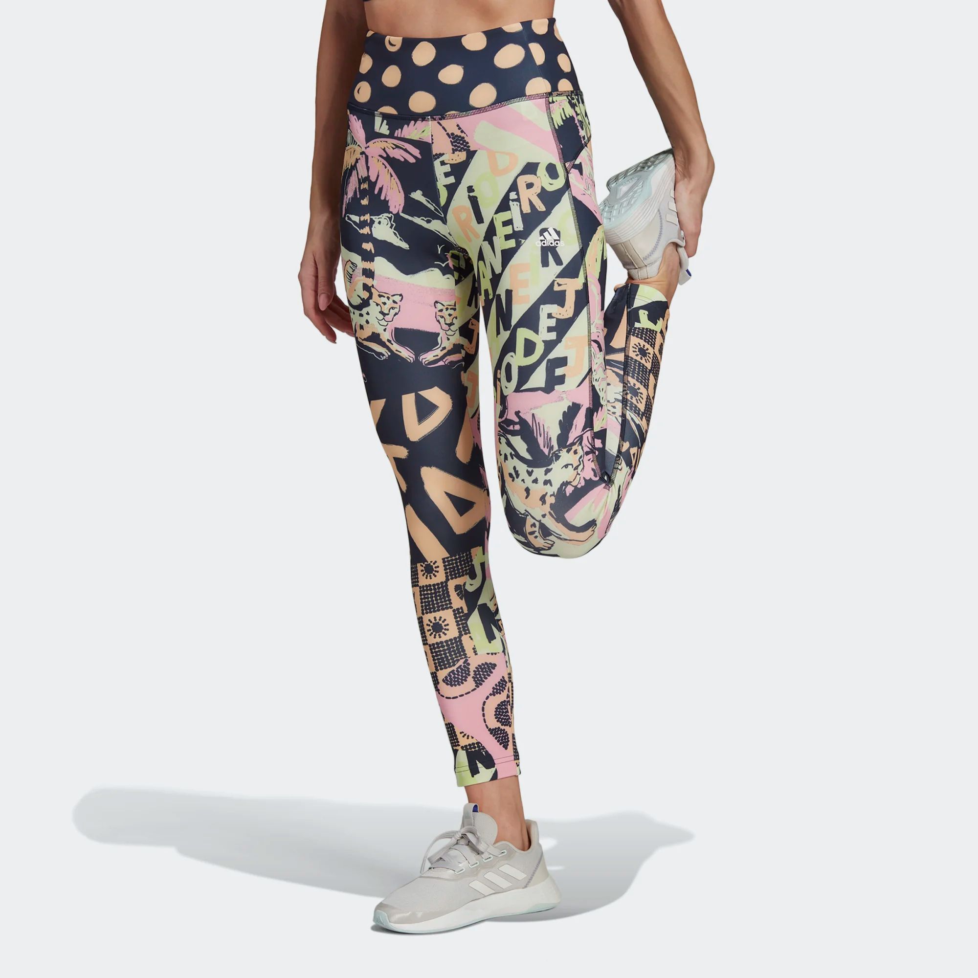 adidas x The FARM Companyコラボ☆入手困難 花柄レギンス