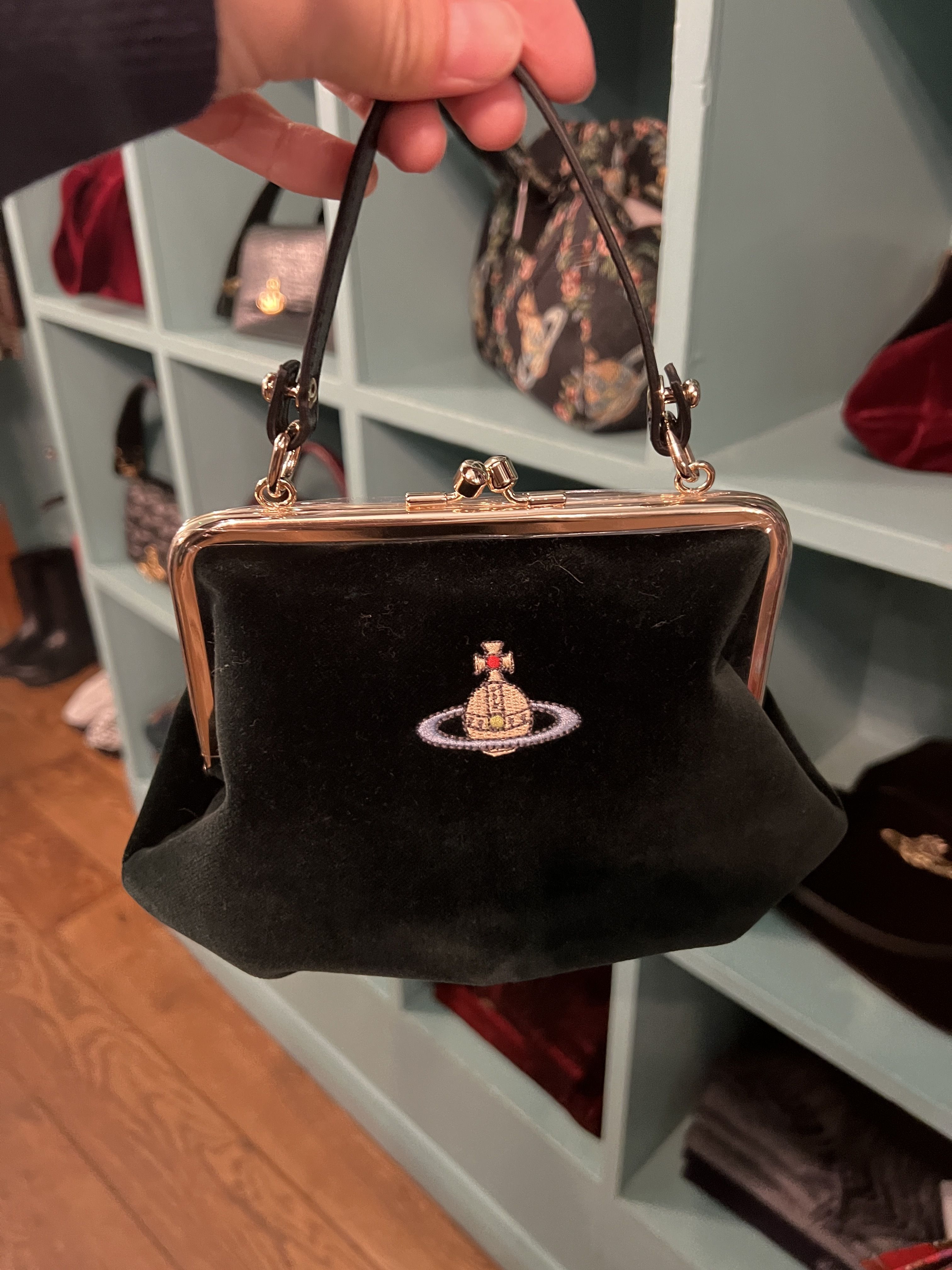 Vivienne Westwood GRANNY 口金ミニショルダーバッグ (Vivienne