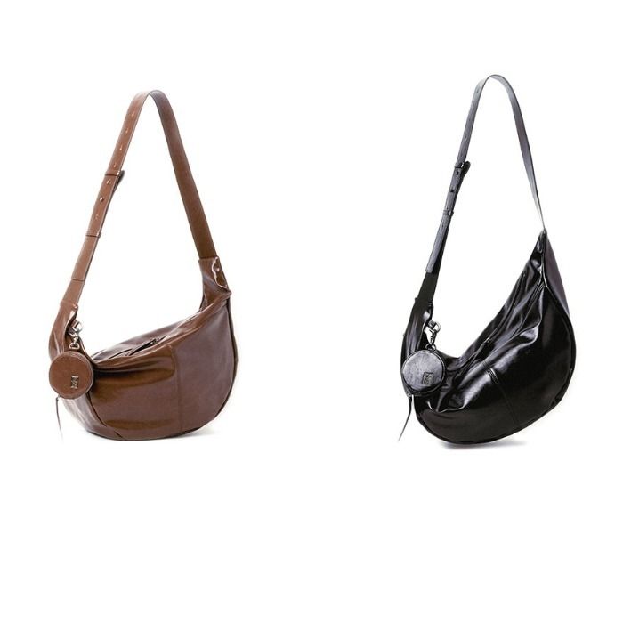 ショルダーバッグ MIMTHEWARDROBE CRACK LEATHER MESSENGER BAG KS902 MIMTHEWARDROBE CRACK LEATHER MESSENGER BAG KS902 (MIM the