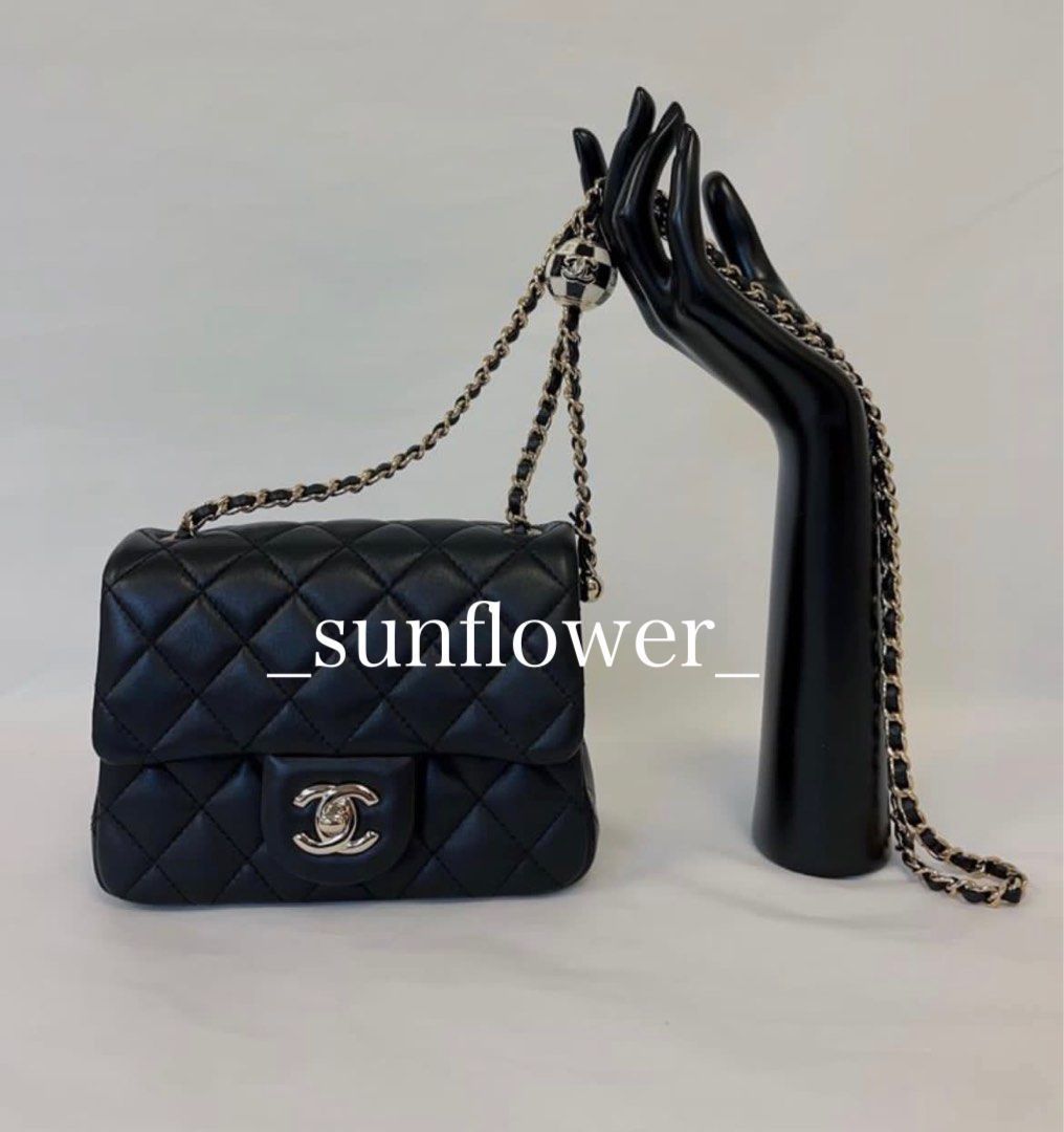 【超人気！ミラー付き☆】シャネル CCボール ショルダーバッグ org.jpg