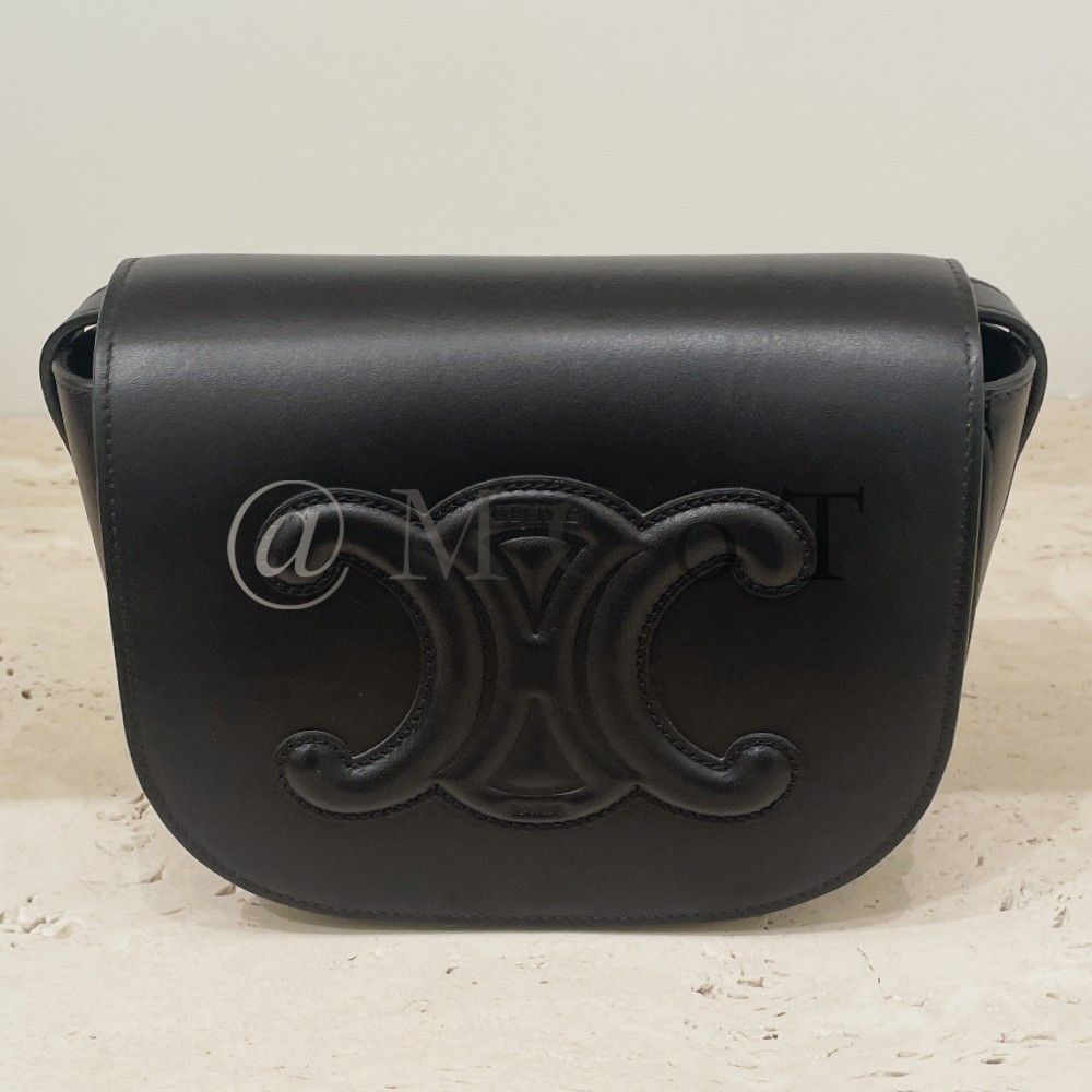 セリーヌ トリオンフ オーバル カーフスキン ポシェット Black 楽天市場】CELINE セリーヌ オーバルバッグ キュイル トリオンフ