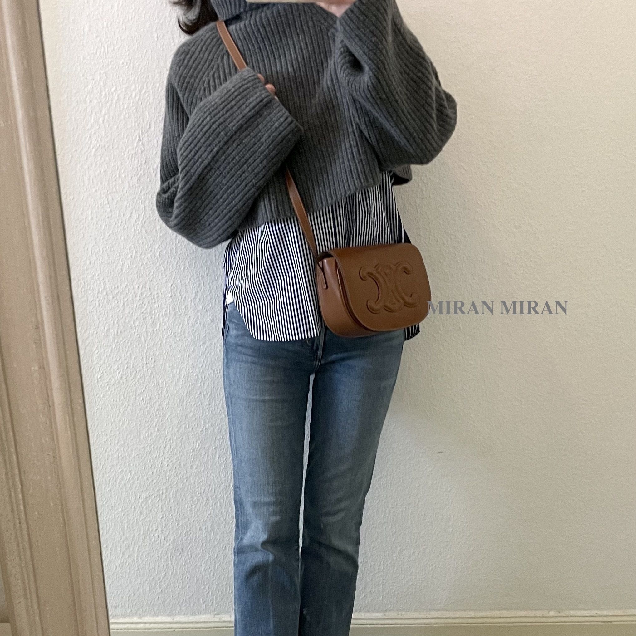 追跡付き発送【CELINE】FOLCO カーフレザーショルダーバッグ