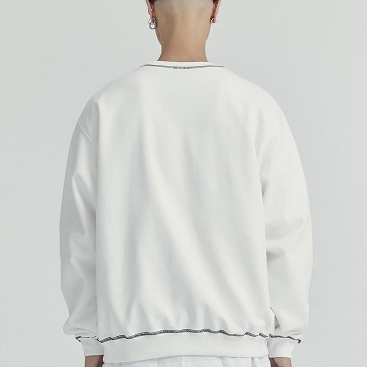 ★OY★COVER STITCH LOGO MTM-WHITE★正規品/韓国直送料込/人気 ☆OY☆COVER STITCH LOGO MTM-WHITE☆正規品/韓国直送料込/人気