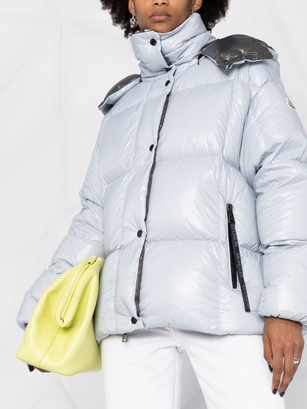【国内発送・関税込】MONCLER Paranaフーデッドダウンジャケット 国内発送・関税込】MONCLER Paranaフーデッドダウンジャケット