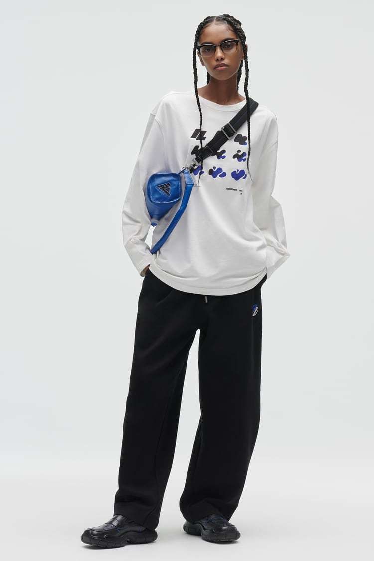 ★韓国の人気★【Ader Error】★Bottle Ba.g★バッグ★ ☆韓国の人気☆【Ader Error x Zara】☆Shoulder Ba.g Blue