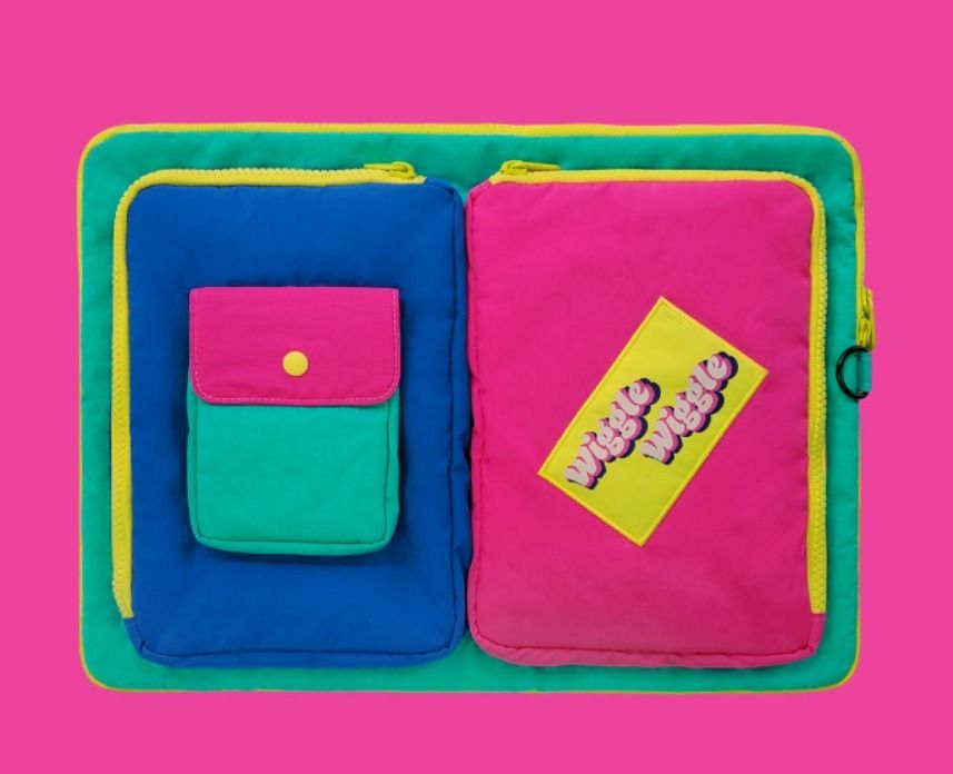 wiggle wiggle*ポケット付 PCケース MacBook 38*27 ☆送料・関税込☆Wiggle Wiggle☆ポケットPCポーチ☆ (wiggle