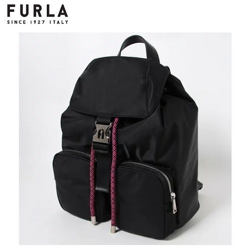 【極美品】フルラ MAREA バックパック S NERO 巾着 フラップ