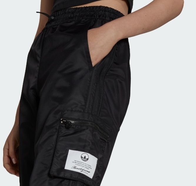 正品 adidas Nylon Utility Pants ナイロンユーティリティパンツ 正品 adidas Nylon Utility Pants ナイロンユーティリティパンツ