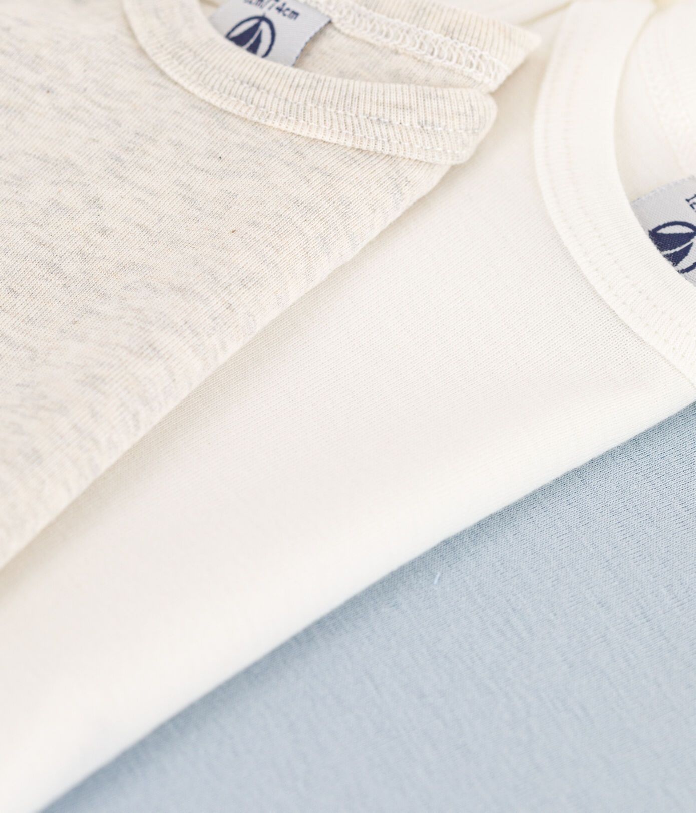 PETIT BATEAU 長袖ボディ3枚セット 3M〜36M PETIT BATEAU 長袖ボディ3枚セット 3M〜36M (PETIT BATEAU
